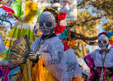 Day of the Dead Parade Group Trip to Mexico City — EscapingNY