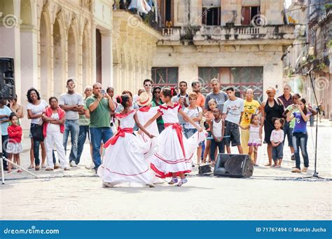 Kids in Traditional Cuban Clothes Perform on Street Editorial Stock ...