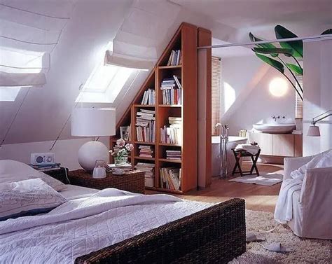 70 Cool Attic Bedroom Design Ideas - Shelterness