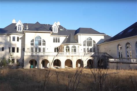 We found an abandoned $10.5M mansion — with luxury goods in mint condition