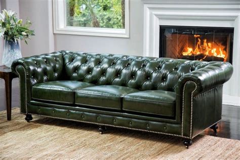 27 Chesterfield Sofa Living Room Ideas | Décor Outline