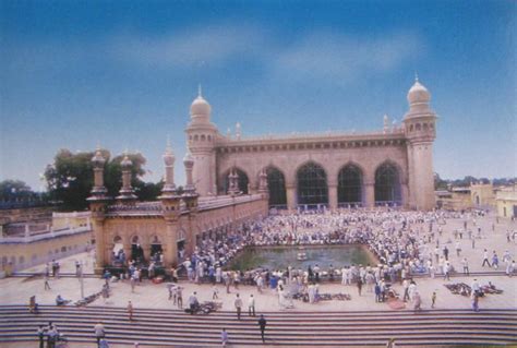 Mecca Masjid, Hyderabad - Timings, History, Best Time to Visit