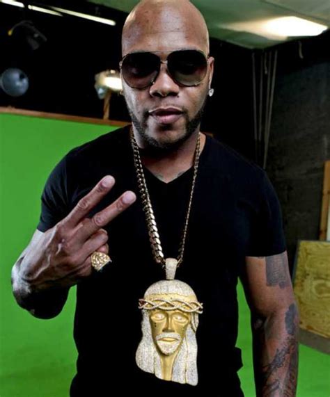 The Most Ridiculous Rapper Chains (40 photos) | KLYKER.COM