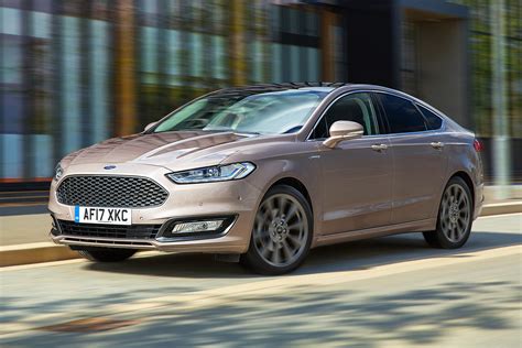 Ford Mondeo Vignale Nero 2017 review | Auto Express