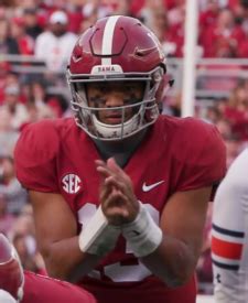 Tua Tagovailoa - Wikipedia