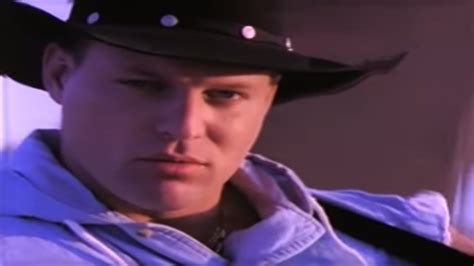 John Michael Montgomery - Be My Baby Tonight (Official Music Video) Chords - Chordify