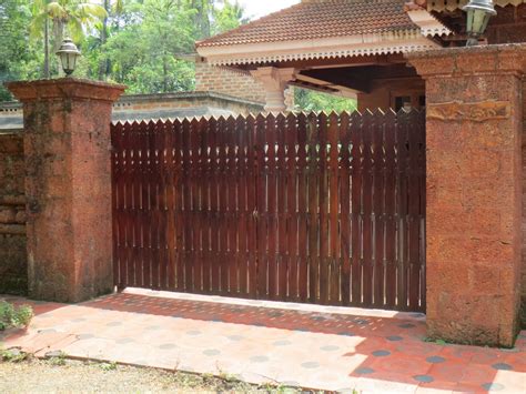 Kerala Gate Designs: Very good antique design Gate in Kerala