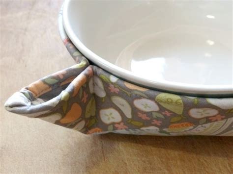 Microwave bowl potholder