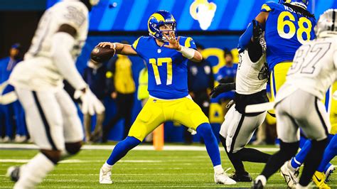 Los Angeles Rams quarterback Baker Mayfield's sack-avoiding strike to ...