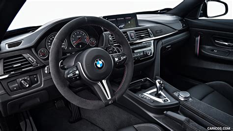 BMW M4 CS | 2018MY (Color: Lime Rock Grey Metallic) | Interior