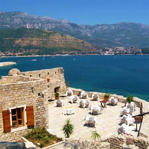 Beaches in Budva - Which One to Choose & Where to Stay