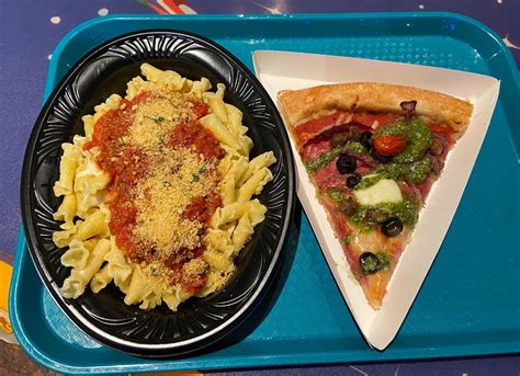 REVIEW: "Deconstructed Lasagna" and Supernova Special Pizza Land for ...