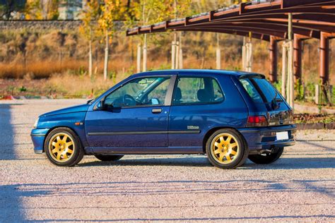 1993 Renault Clio Williams - Design Corral