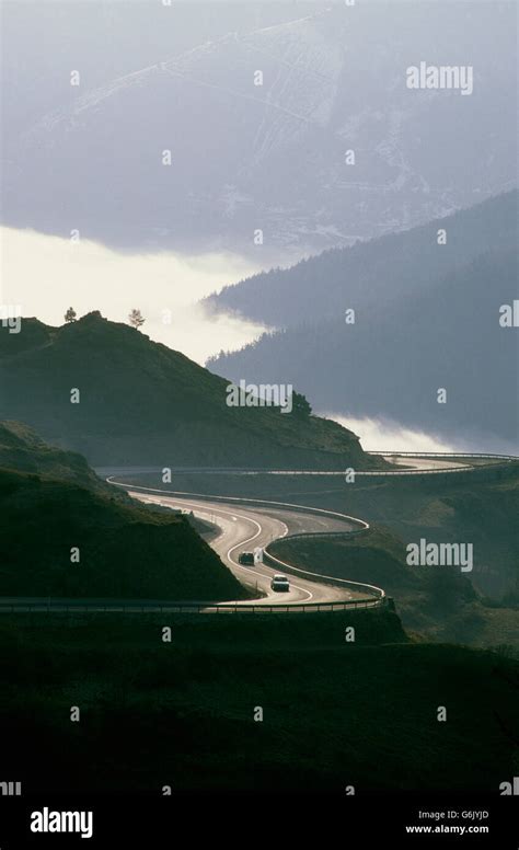 Windy mountain road hi-res stock photography and images - Alamy