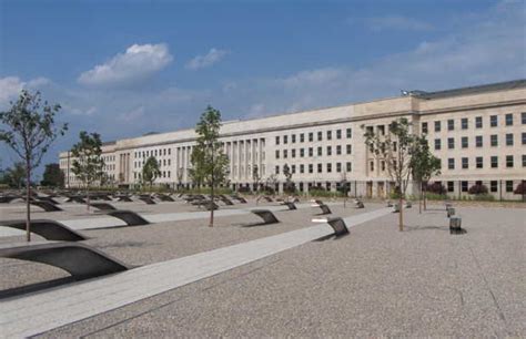 Pentagon Memorial in Arlington: 3 reviews and 15 photos