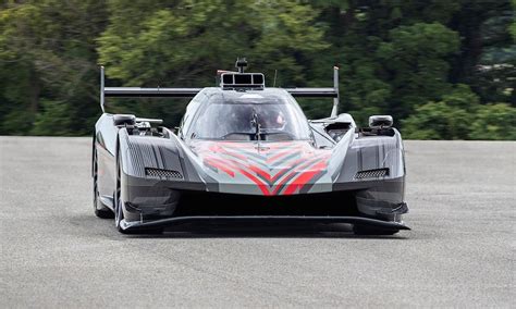 Cadillac preps for GTP with first testing laps | RACER