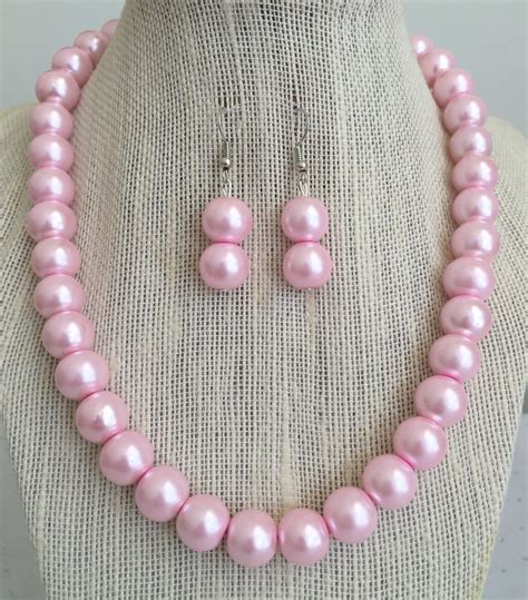 Light Pink Wedding Jewelry / Light Pink Pearl Necklace / Pink