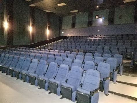 Movie Theater «Water Gardens Cinema 6», reviews and photos, 912 W ...