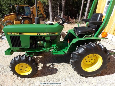 John Deere 650 Tractor