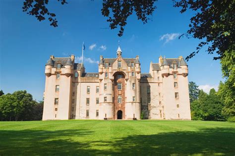 16 Interesting Castles in Scotland | VisitScotland