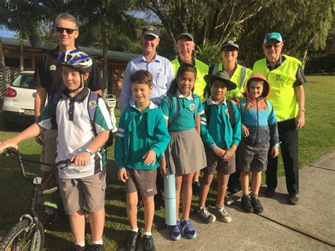 Maroochydore Police join in the fun of National Walk to School Day - Sunshine Coast