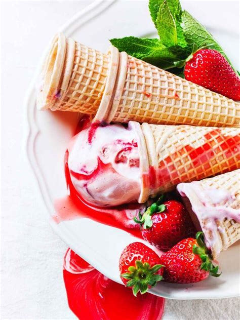 National Strawberry Ice Cream Day 🍓 Recipe - Butter N Thyme