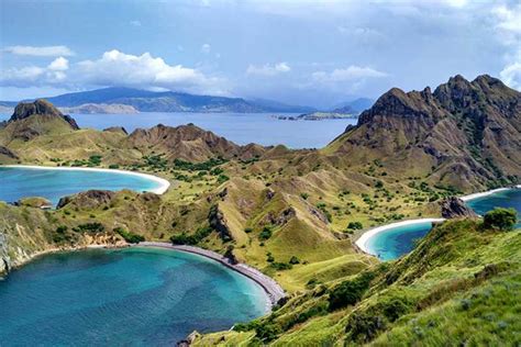 From Labuan Bajo: Private Full-Day Komodo National Park Tour | GetYourGuide