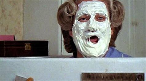 Makeup with Mrs. Doubtfire (A Tribute to Robin Williams) |A Beautiful Zen