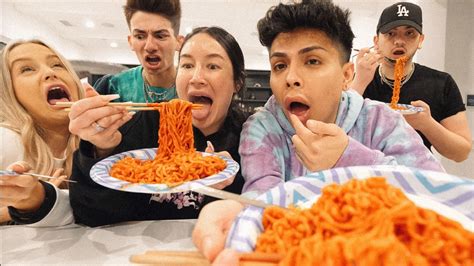 EXTREME SPICY RAMEN CHALLENGE!!!!! - YouTube