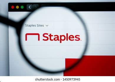 Staples Logo Vector (.EPS) Free Download