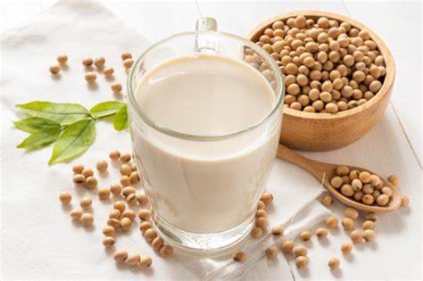 HIDDEN BENEFITS OF SOYA BEAN MILK - Health GadgetsNG