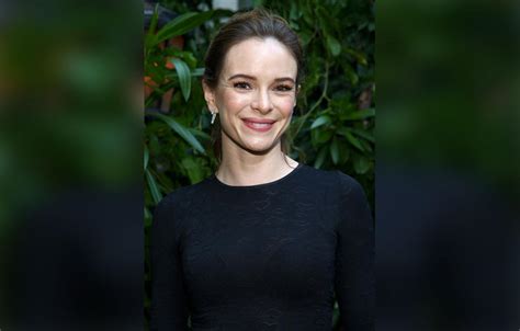 Danielle Panabaker And Husband Hayes Robbins Are Having Their First Child Together