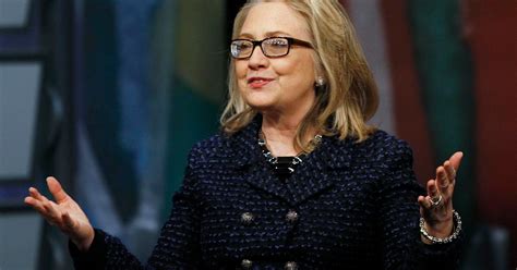 Hillary Clinton to write second memoir