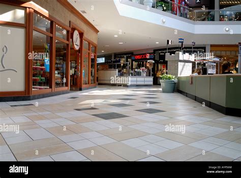 Store fronts at a Hamilton Place Shopping Mall Chattanooga TN Stock Photo - Alamy