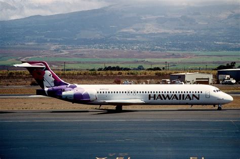 Hawaiian Airlines Fleet Boeing 717-200 Details and Pictures ...