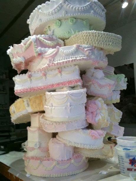 11 wedding cake fails so bad they're good