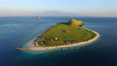 Kenawa Island: Paradise Island in Sumbawa – Adventure Riders Indonesia