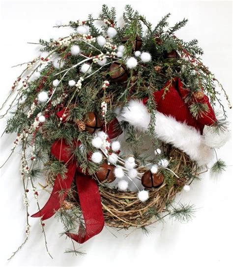 36 Beautiful Country Christmas Wreaths Ideas 1 - DecoRewarding | Christmas wreaths to make ...