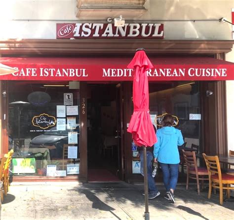 Anatolians in Los Angeles: An afternoon at Cafe Istanbul | Daily Sabah