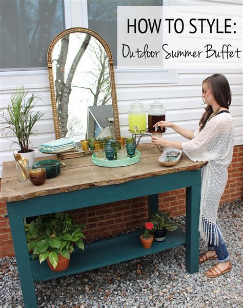 How to Style an Outdoor Summer Buffet - thewhitebuffalostylingco.com