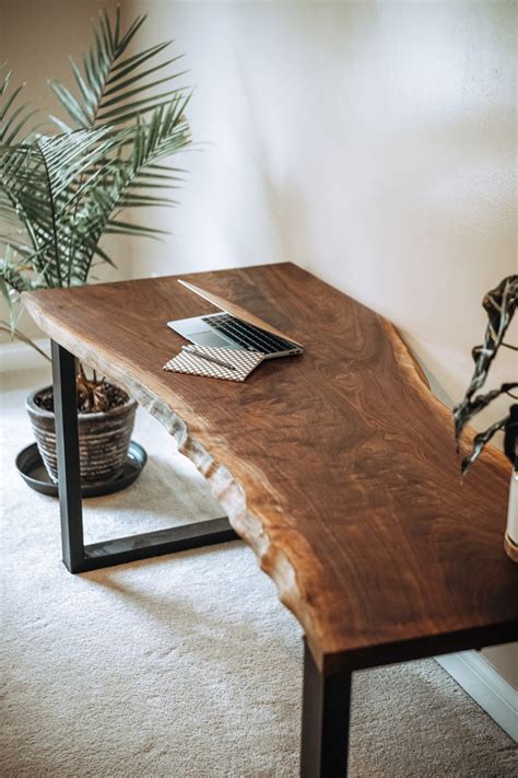 Black Walnut Live Edge Desk // Wood Slab // Table // Custom // Handmade – dekorationcity.com