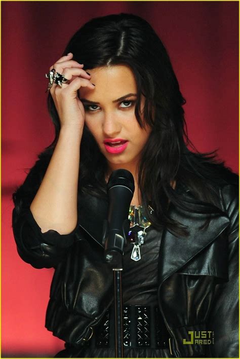 Demi Lovato music video shoot for “Here We Go Again" - Demi Lovato & Miley Cyrus Photo (6658379 ...