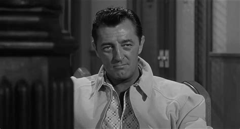 The Five Best Robert Mitchum Movies of his Career - TVovermind