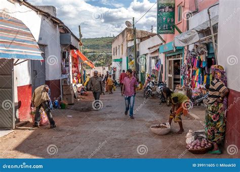 The Streets of the Old City of Harar Editorial Image - Image of emperor, traveling: 39911605