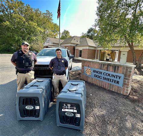 Groups donate crates to Knox County Dog Shelter