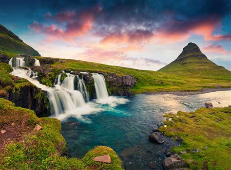 Top 7 Most Beautiful Waterfalls on Earth to be visited