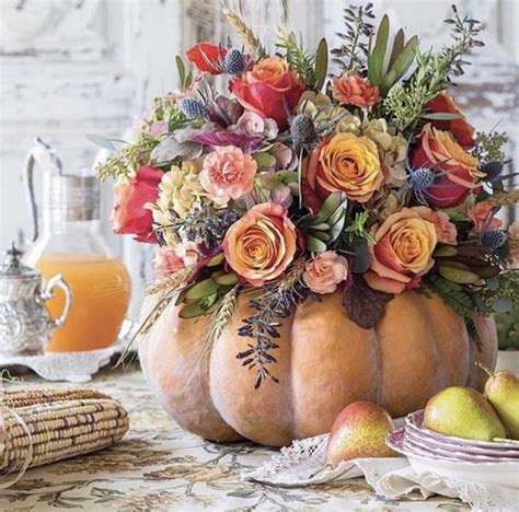 15+ Adorable Pumpkin Centerpieces