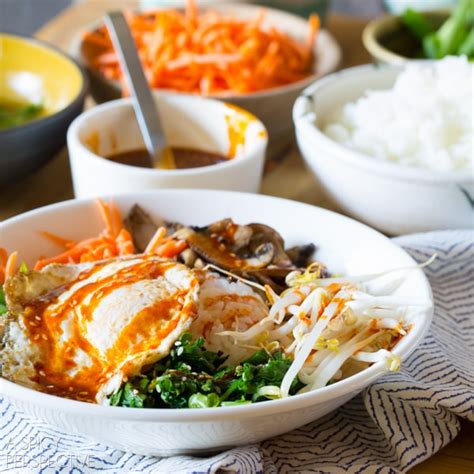 Easy Korean Bibimbap Recipe (VIDEO) - A Spicy Perspective