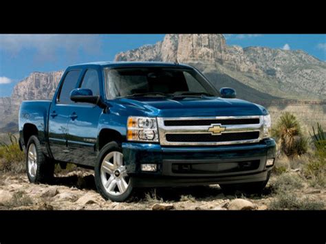 2007 Chevrolet Silverado 1500 Classic - Information and photos - MOMENTcar