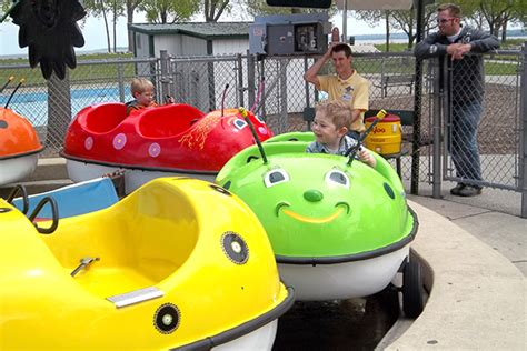 10 Reasons to Love Bay Beach Amusement Park in Green Bay!